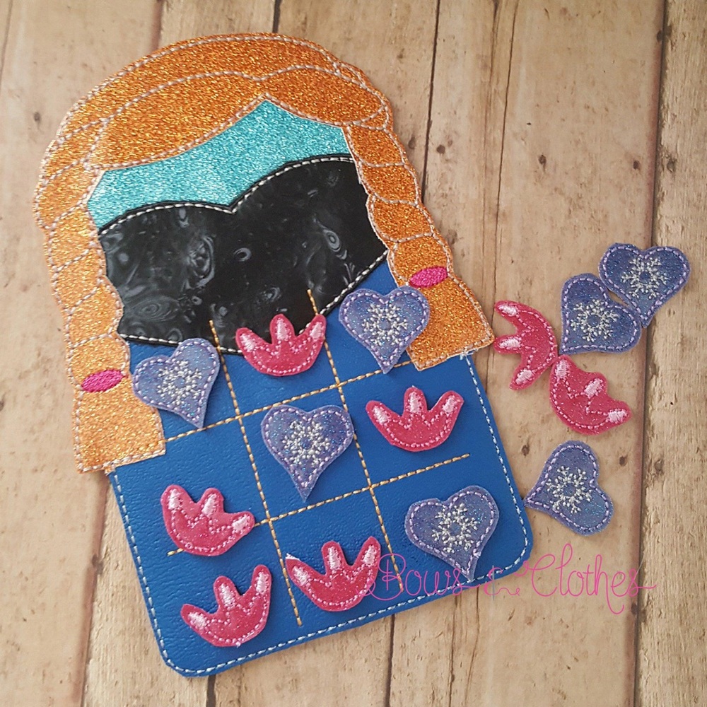 Disney frozen tic tac toe travel game
